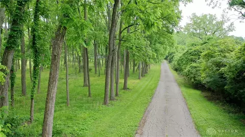Other - 2590 Ross Ln, Springfield, OH 45502 photo 1 of 28