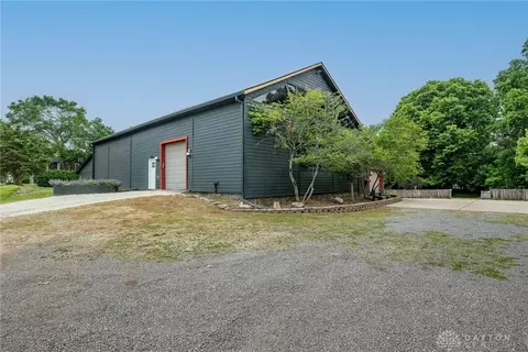 9891 Sugar St, Germantown, OH 45327
