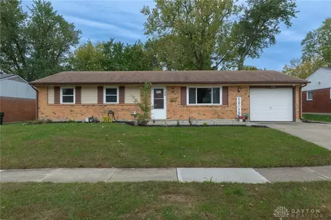 250 Grantwood Dr, Dayton, OH 45449