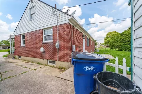 Exterior - 5224 Hughes Ct, Springfield, OH 45503 photo 4 of 9