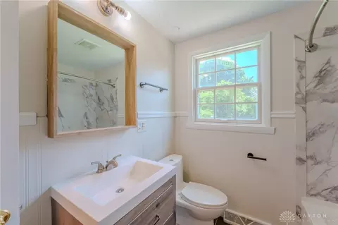 Bath - 5224 Hughes Ct, Springfield, OH 45503 photo 1 of 3