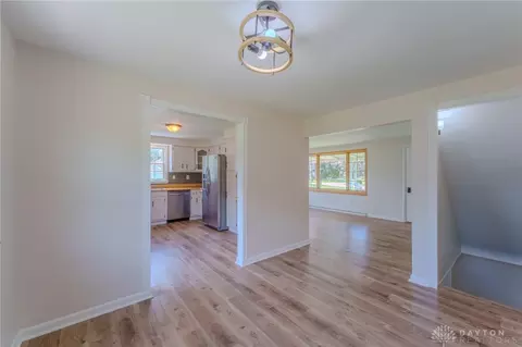 Entry Way - 5224 Hughes Ct, Springfield, OH 45503 photo 2 of 5