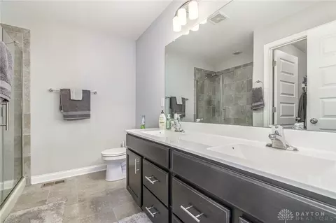 Bath - 902 Brownstone Row, Springboro, OH 45066 photo 1 of 2