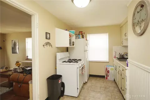 Kitchen - 62 Gorman Ln, Reading, OH 45215 photo 7 of 9