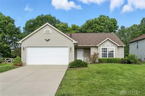 5555 Stone Path Dr, Middletown, OH 45042