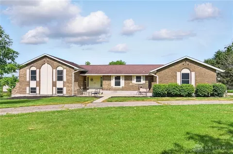 2841 Hart Rd, Lebanon, OH 45036
