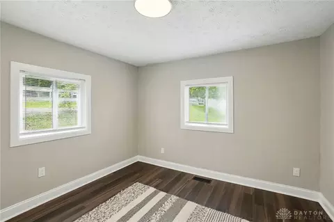 2718 Lagonda Ave, Springfield, OH 45503 photo 11