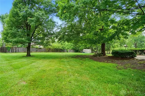 Exterior - 5752 E Decker Rd, Franklin, OH 45005 photo 14 of 16