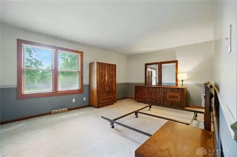 Bedroom - 5752 E Decker Rd, Franklin, OH 45005 photo 1 of 7