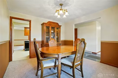 Dining - 5752 E Decker Rd, Franklin, OH 45005 photo 3 of 3