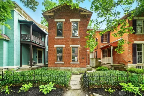 12 Van Buren St, Dayton, OH 45402