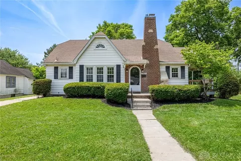 313 N Maple Ave, Fairborn, OH 45324