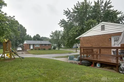 Exterior - 6 Dayspring Dr, Hamilton, OH 45015 photo 5 of 6