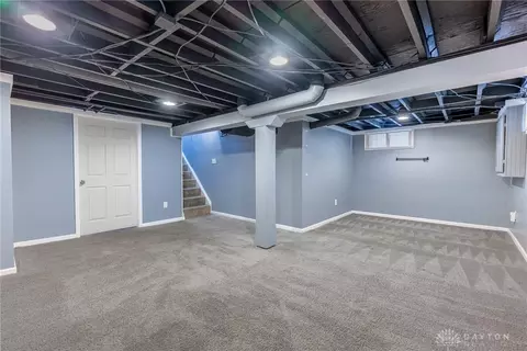 2032 E Bataan Dr, Dayton, OH 45420 photo 14