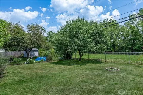 2032 E Bataan Dr, Dayton, OH 45420 photo 24