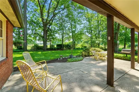 Exterior - 744 Murrell Dr, Kettering, OH 45429 photo 4 of 9