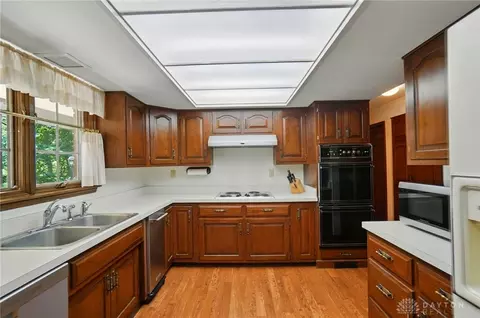 Kitchen - 744 Murrell Dr, Kettering, OH 45429 photo 1 of 1