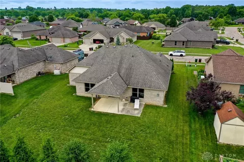 View/Area - 6566 Rising Sun Ct, Waynesville, OH 45068 photo 2 of 7