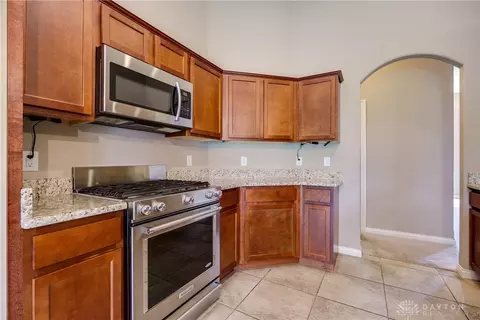 Kitchen - 6566 Rising Sun Ct, Waynesville, OH 45068 photo 3 of 6