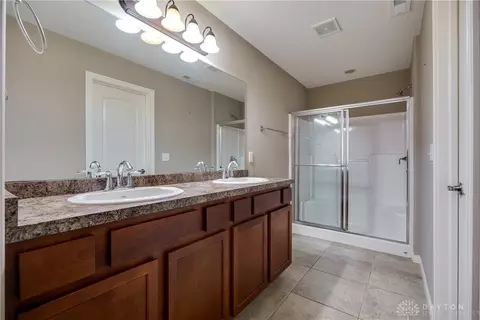 Bath - 6566 Rising Sun Ct, Waynesville, OH 45068 photo 1 of 3
