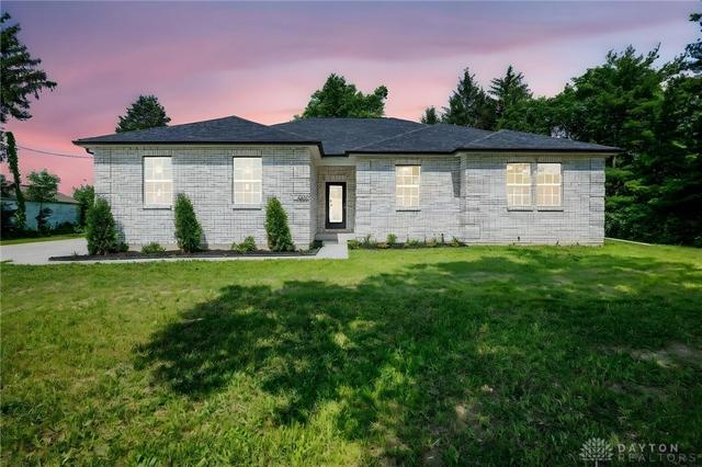 8613 Byers Rd, Miamisburg, OH 45342 | MLS# 936341 | 66 Photos - Movoto