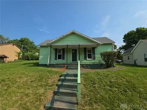 634 E Main St, Xenia, OH 45385