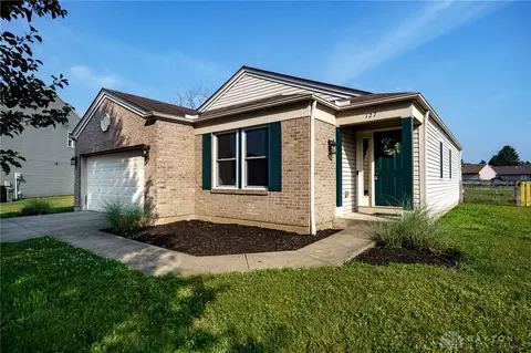 127 Day Pl, Trenton, OH 45067