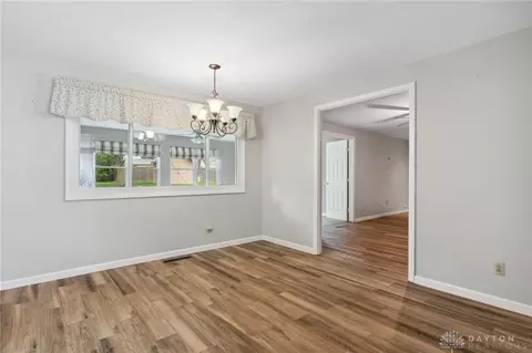 15 Gracewood Dr, Centerville, OH 45458 photo 9