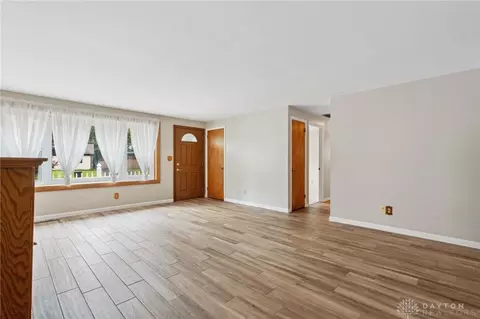 15 Gracewood Dr, Centerville, OH 45458 photo 8