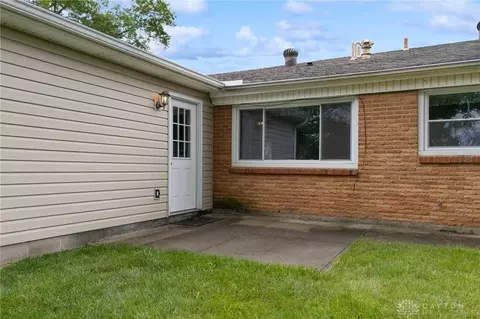 15 Gracewood Dr, Centerville, OH 45458 photo 32