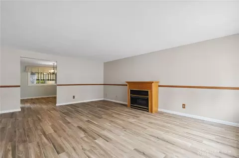 15 Gracewood Dr, Centerville, OH 45458 photo 6