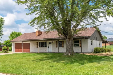5146 Weddington Dr, Dayton, OH 45426