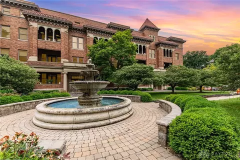 2356 Park Ave #9, Cincinnati, OH 45206