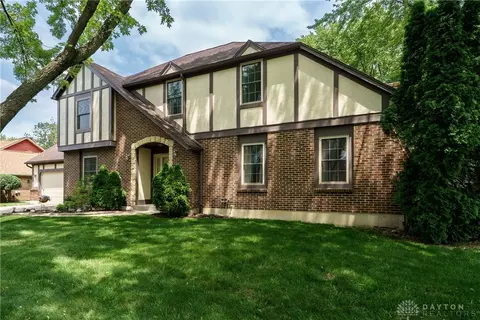 6032 Guard Hill Pl, Dayton, OH 45459