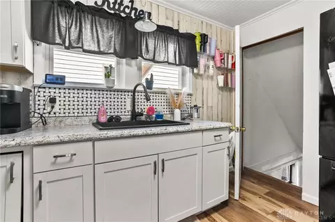 1707 Maiden Ln, Springfield, OH 45504 photo 14