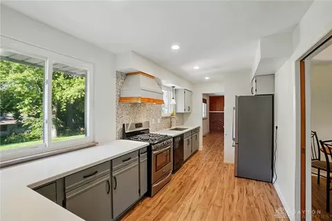 320 Witherby Dr, Kettering, OH 45429 photo 10