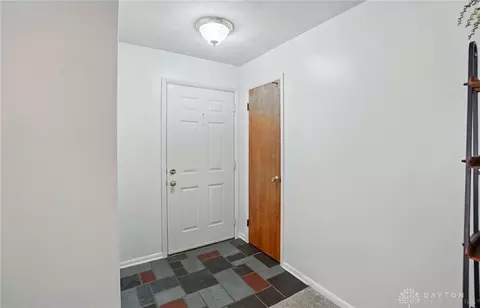 320 Witherby Dr, Kettering, OH 45429 photo 5