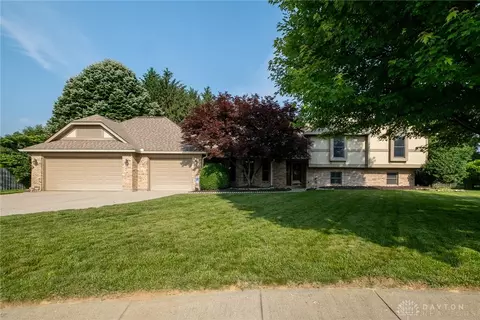 239 Catalpa Ct, Dayton, OH 45440