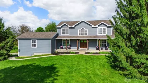1737 Wilmington Rd, Cedarville, OH 45314