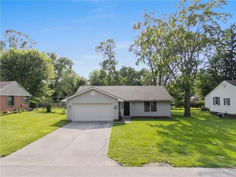 7861 Irvington Ave, Dayton, OH 45415