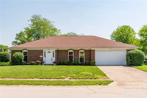 7044 Park Vista Rd, Englewood, OH 45322