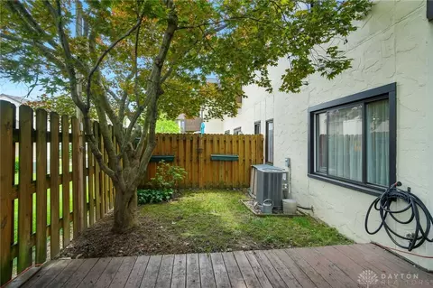 1225 Chevington Ct, Dayton, OH 45459 photo 38