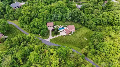 10393 Colerain Ave, Colerain Twp, OH 45251