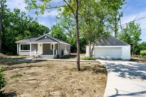 5861 Pinnacle Rd, Miamisburg, OH 45342