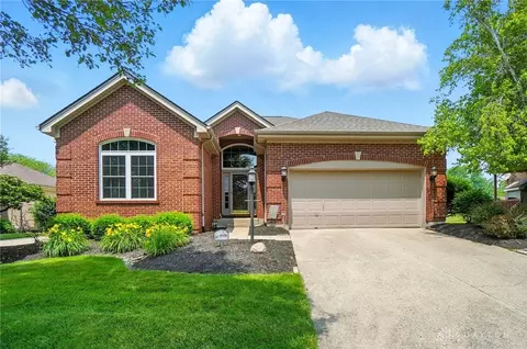 2862 Baffin Dr, Hamilton, OH 45011