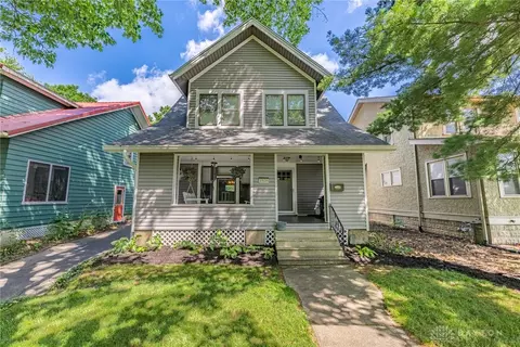 1525 Crescent Blvd, Kettering, OH 45409 photo 2
