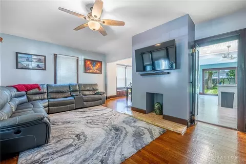 1525 Crescent Blvd, Kettering, OH 45409 photo 6