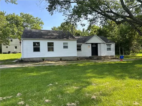 6732 Manning Rd, Miamisburg, OH 45342