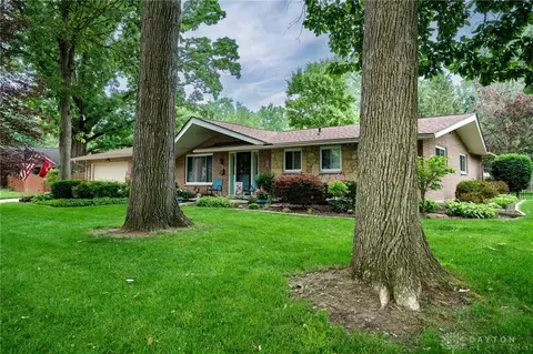 4635 Woodwell Dr, Dayton, OH 45440