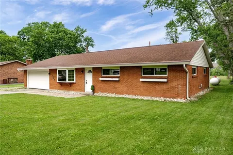 1864 E Lytle 5 Points Rd #R, Centerville, OH 45458 photo 3